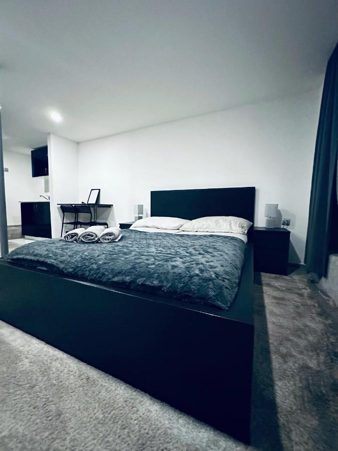 Deluxe Minimal Budapest