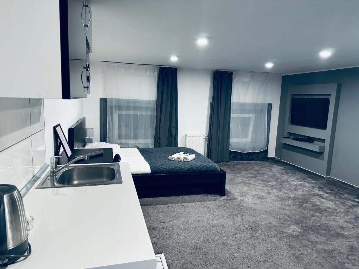 Deluxe Minimal Apartment Budapest