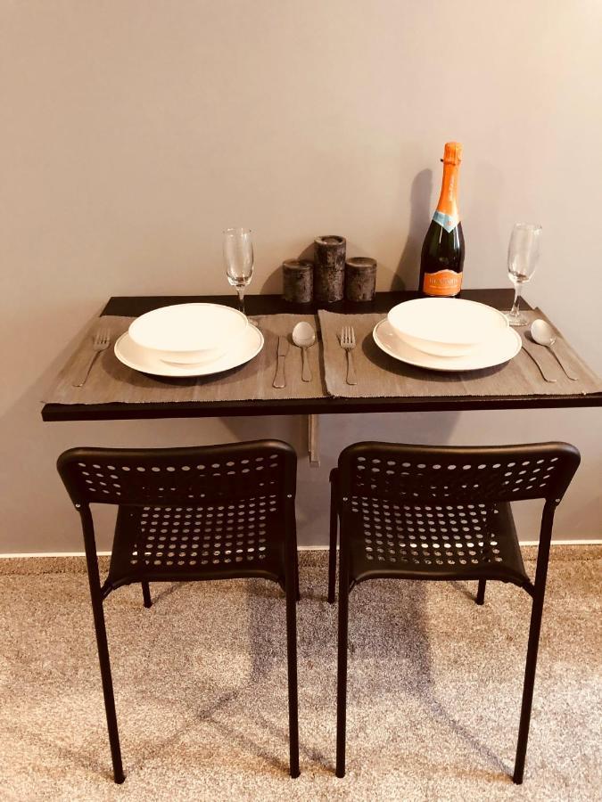 Deluxe Minimal Apartment *